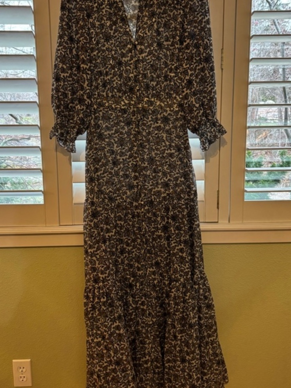 Veronica Beard Black & White Long Sleeve Floral Maxi Dress